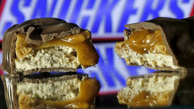 Čokoladice Snickers hitno  se povlače iz hrvatskih  trgovina