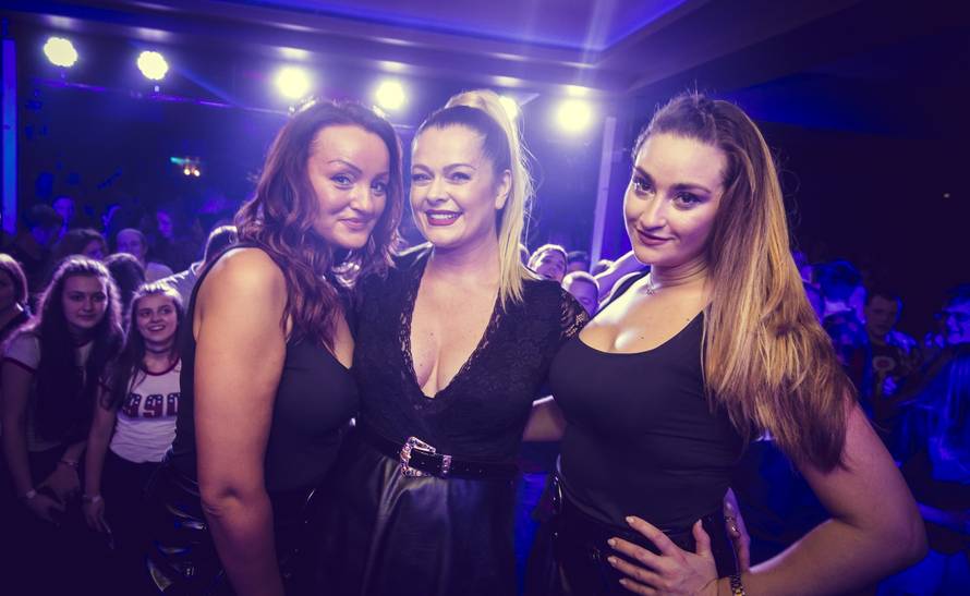 Minea i Ivana Banfić razvalile: 'Vratile ste nas u devedesete...'