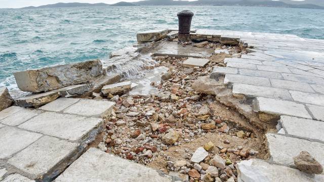 Novac za obnovu uništene rive u Zadru tražit će i od Europe