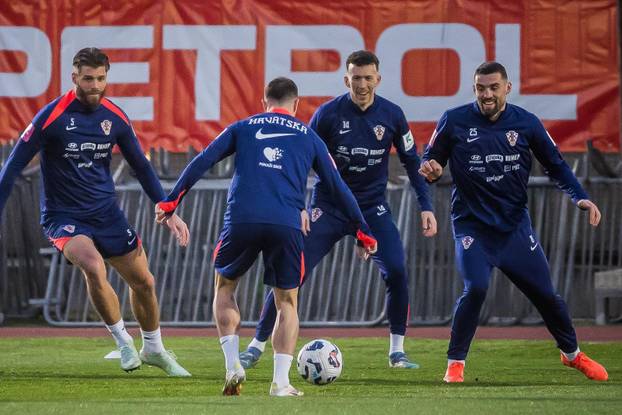 Trening hrvatske nogometne reprezentacije na splitskom Poljudu