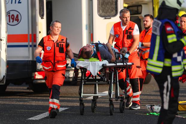 Zagreb: U blizini naplatne postaje Sveta Helena održana je vježba "Sigurnost 25"