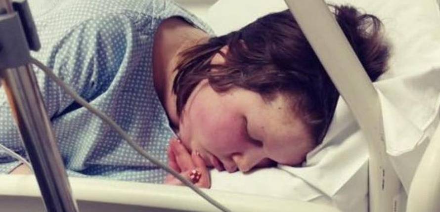 Mama Ene Šarac: Molite se za moju ljubav, bubrezi joj ne rade