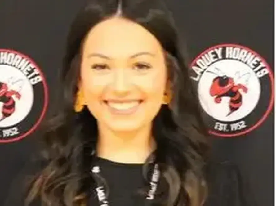 Novi detalji razvratne učiteljice: Silovala učenika, može i 25 god. u zatvor! Ovo joj je  bivši suprug