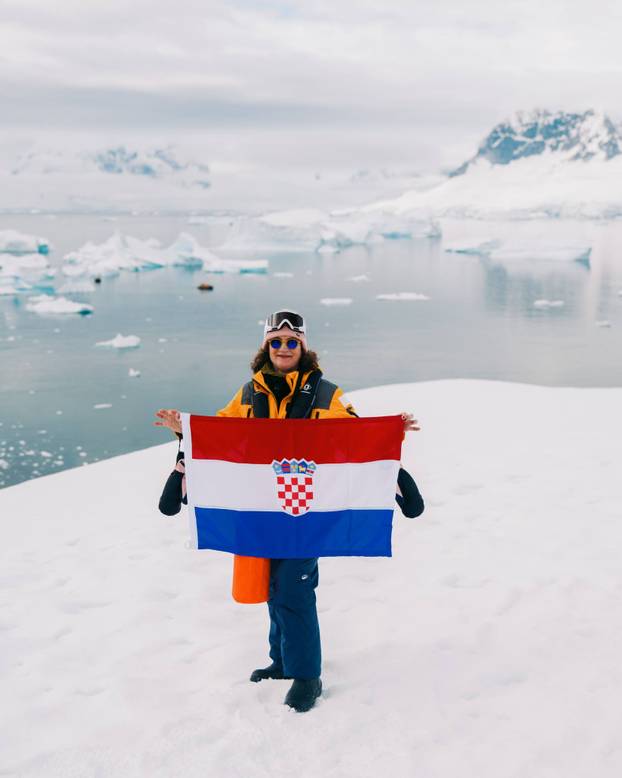 FOTO Ovo je ekipa koja je otišla na Antartiku za 17 tisuća eura