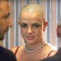 Frizerka koja je obrijala Britney: 'Pokušala sam ju odgovoriti...'