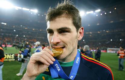 Legenda Reala Iker Casillas je blizu transfera u Barcelonu...