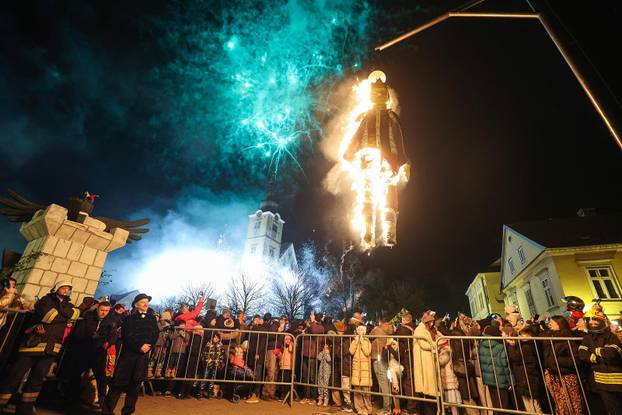 Zatvaranje 200. Samoborskog fašnika spaljivanjem princa Fašnika 