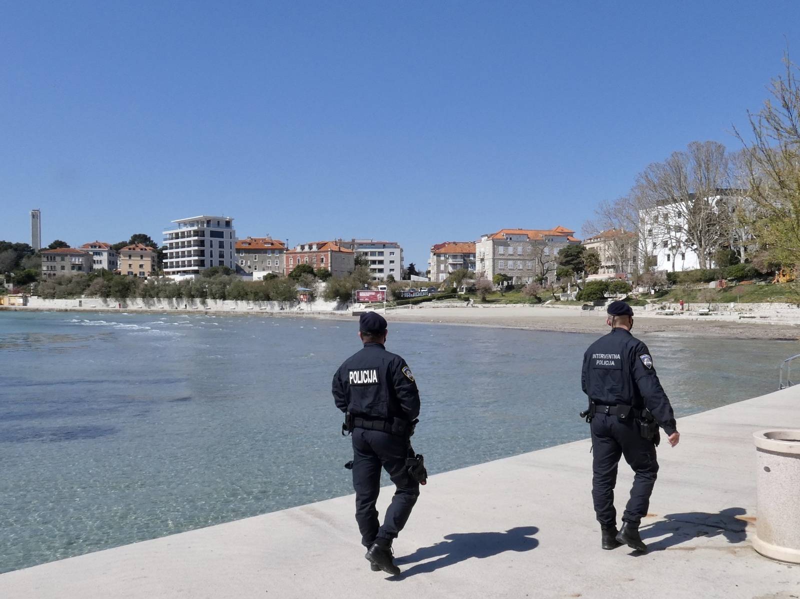 Split: Policijska kontrola na Bačvicama