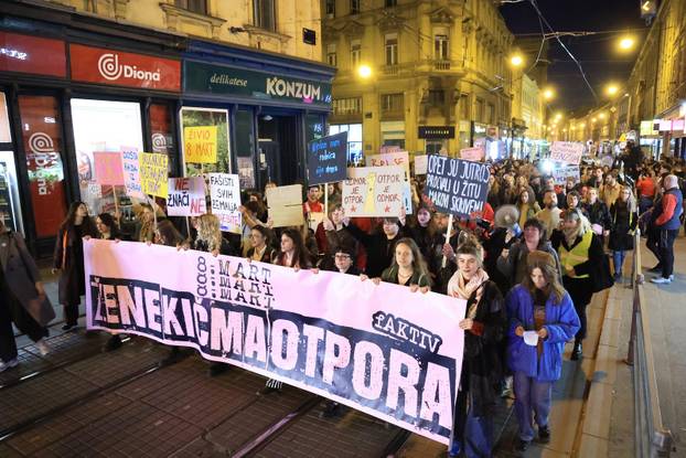 Zagreb: Održan jubilarni 10. Noćni marš za prava žena "Žene – kičma otpora"