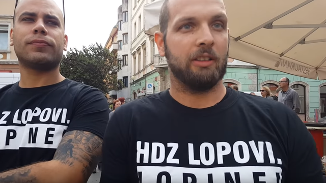 Policija: Skinite majicu 'HDZ lopovi' i nećemo vas privesti!
