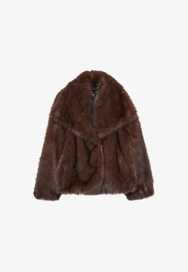 FOTO Chic bundice raznih nijansi - pufasta jakna kao hit sezone