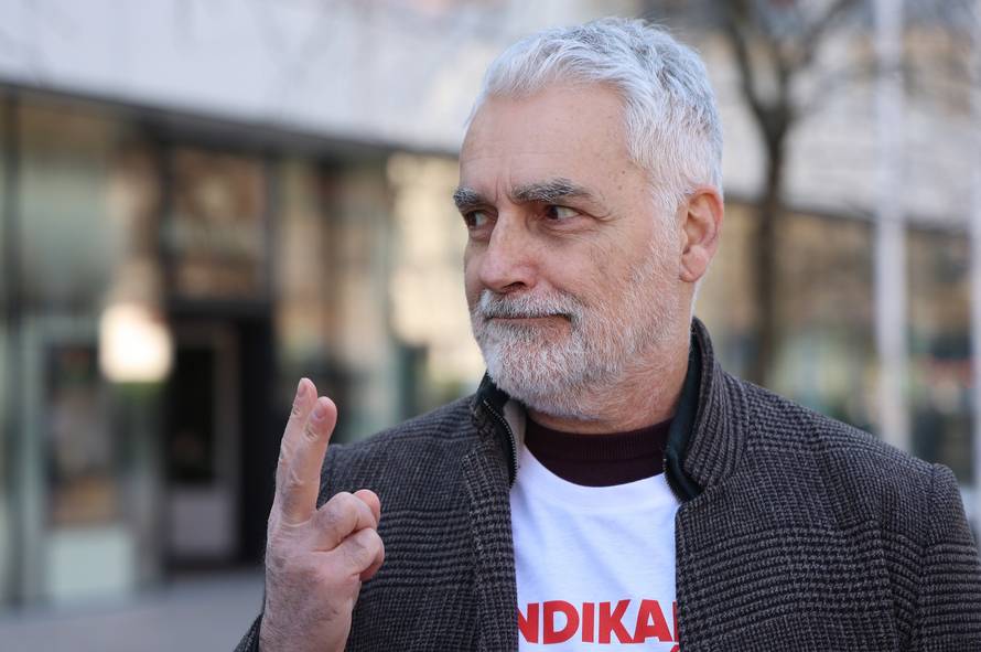 Zagreb: Predstavnici šest sindikata javnih službi održatli su konferenciju za medije na temu "Sindikalno proljeće počinje"