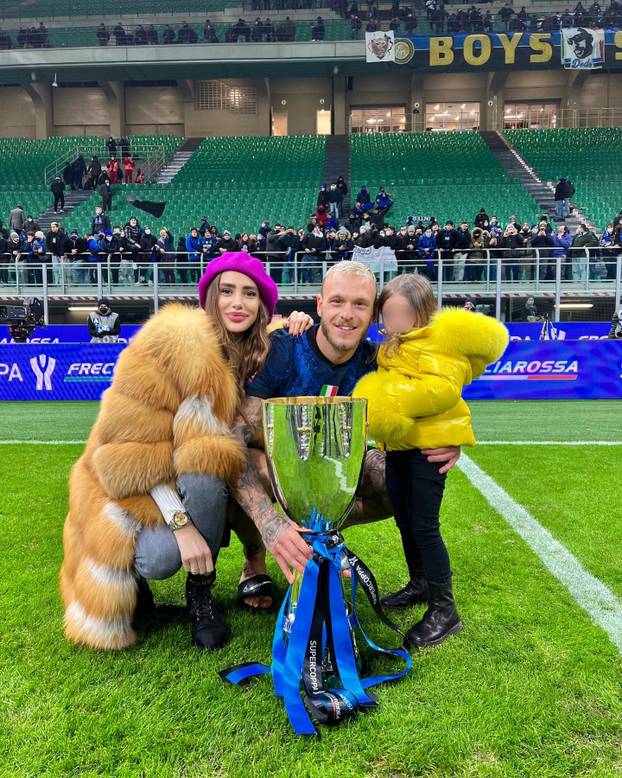 FOTO Interov bek tragičar je finala LP, ali ona će ga utješiti