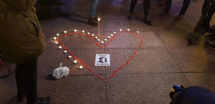 Davidov otac: "Proslave Nove neće biti. Dodik je zločinac"