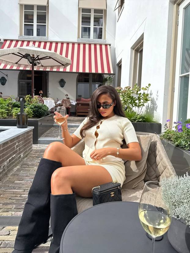 FOTO Ljepotica koja ljubi irskog junaka kvalifikacija za SP: 'Osjećam se kao u oblacima...'