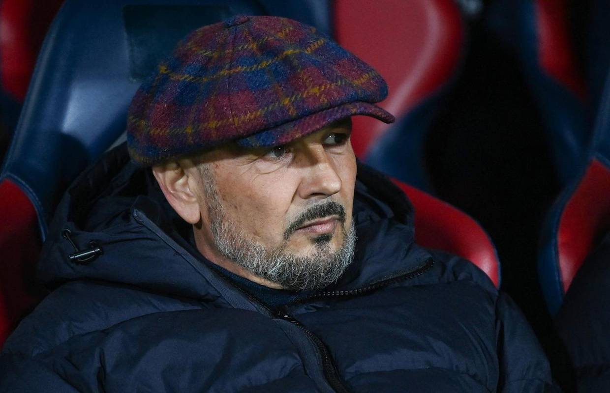 Mihajlović: Morat ću u bolnicu. Bolest je hrabra kad mi se vraća
