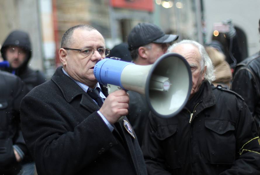 Vikao 'Za dom spremni': Šefa A-HSP-a osudili zbog pozdrava