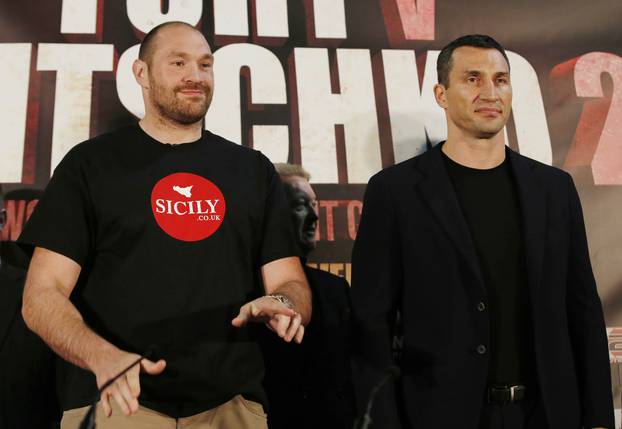 Tyson Fury & Wladimir Klitschko Head-to-Head Press Conference
