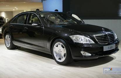 Zbog prijetnji Tadić dobio Mercedes od 600.000 €