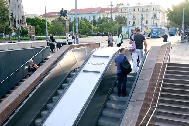 Zagreb: Pokretne stepenice kod Importane centra ponovno rade