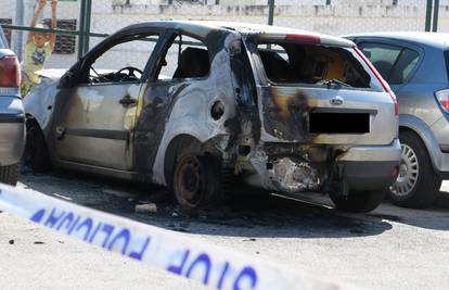 Deveti ove godine: U Splitu je noćas opet izgorio automobil
