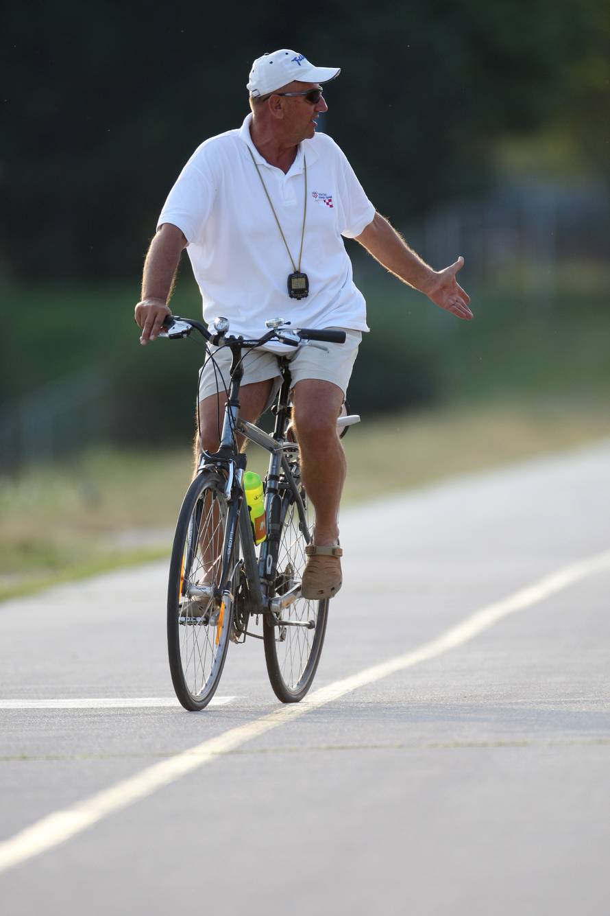 Tko je tvorac zlatnih Sinkovića? Sam im pere čamce, zbog Igara mu je i zdravlje bilo narušeno