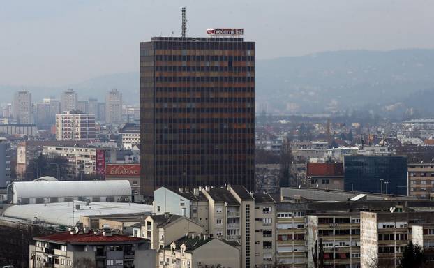 Pogled na Zagreb sa zgrade Kockice