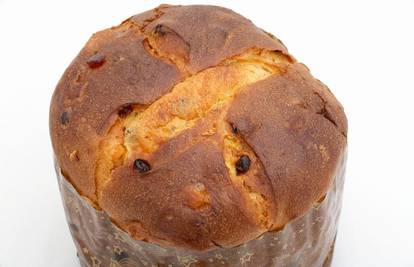 U Hrvatskoj je zovemo uskrsni kruh, pogača, pinca ili sirnica