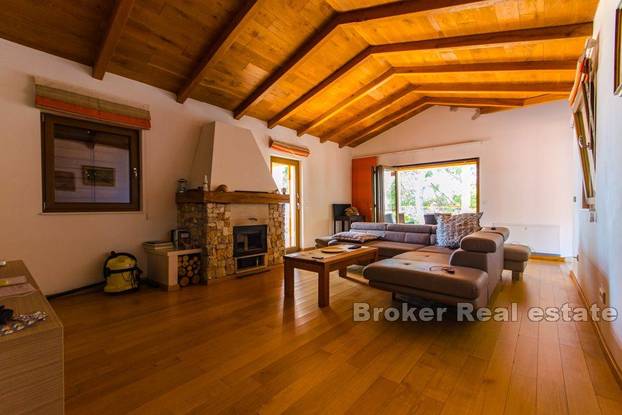 Sami na otoku blizu Kornata: Imanje s kamenom kućom se prodaje za 3,5 milijuna eura...