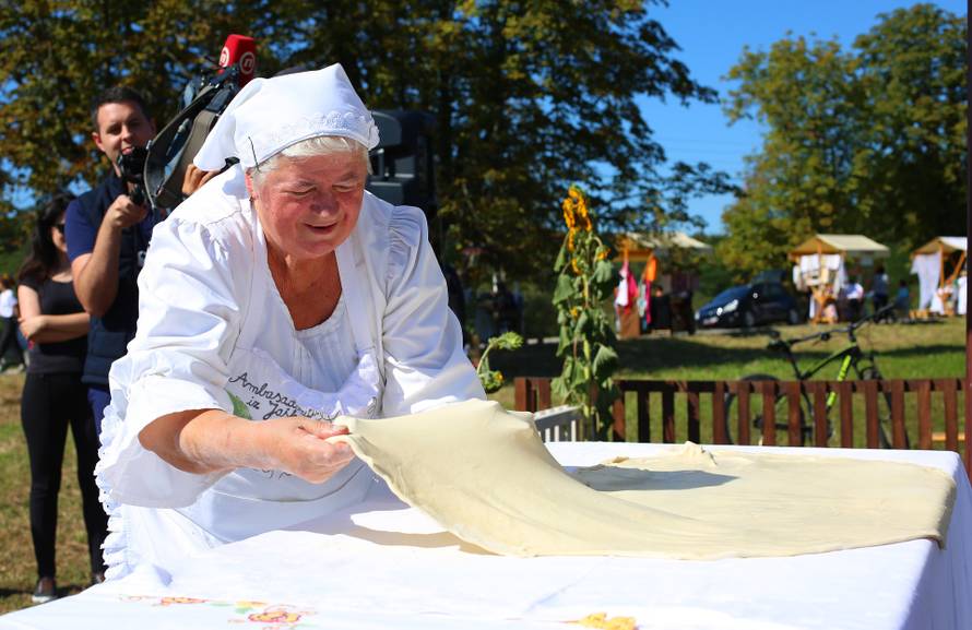 ŠtrudlaFest traje cijeli tjedan: Kušajte najbolje štrudle, a donosimo vam i odličan recept