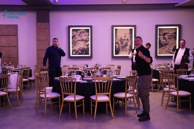 FOTO Dinamo održao Plavu noć u Hercegovini, Bobanu ovacije: 'Ne trebam vam ja da ga volite'