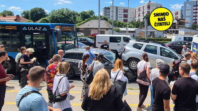 Pogledajte video: Veliki lančani sudar u Zagrebu: ZET-ov bus je pokosio aute na Heinzelovoj!