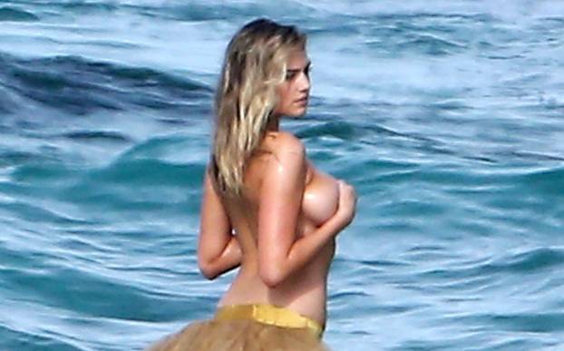 *PREMIUM-EXCLUSIVE* Kate Upton faces dangerous conditions for a topless Sports Illustrated shoot
