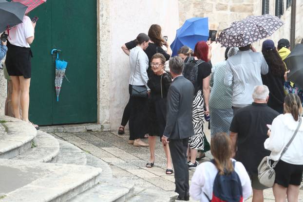 ARHIVA - 2024. Dubrovnik: Vjenčanje Nicole Artukovich i Liama Stewarta u crkvi sv.Ignacija