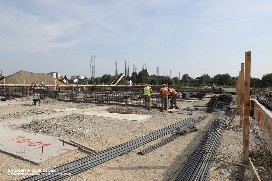 Stigle prve dizalice na Pampas: Europsko čudo dolazi u Osijek