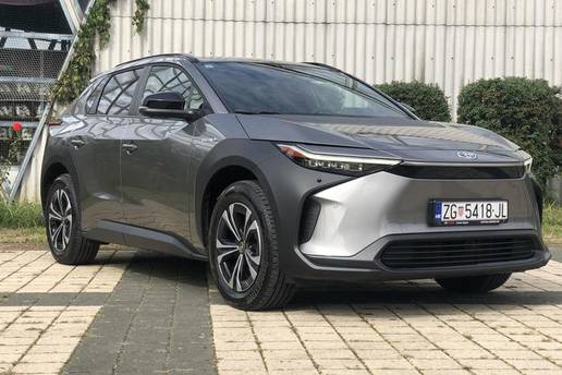 Toyota bZ4X na testu: Mnogo jeftinija i s boljom baterijom