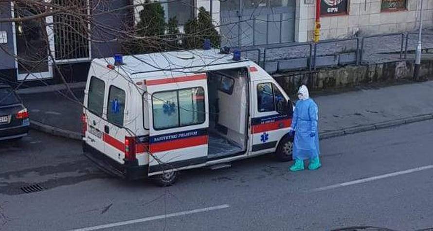 Zagreb: 'U zaštitnim odijelima iz zgrade su odveli dvoje ljudi!'