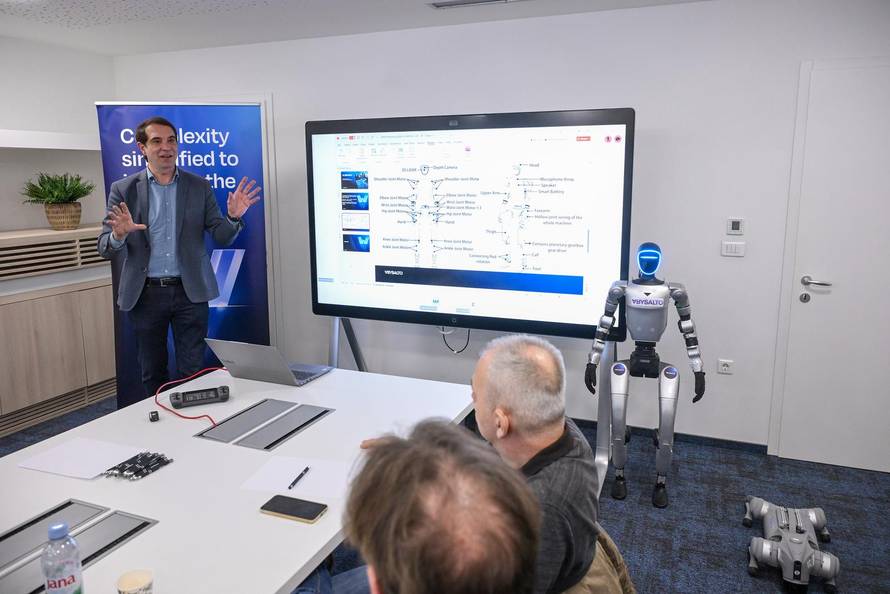 Zagreb: Brunch tvrtke Abysalto na kojem je predstavljen humanoidni robot 