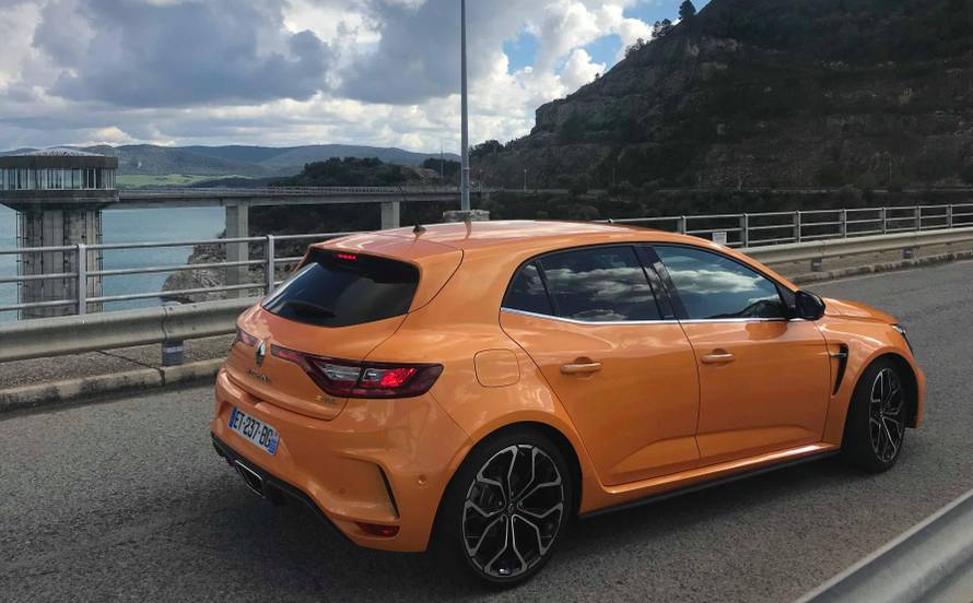 Vozili smo Megane RS sa 280 KS: Može li on parirati Hondi?