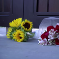 VIDEO Fanovi se opraštaju od Perryja, okupljaju se ispred njegove kuće: 'Još smo u šoku'