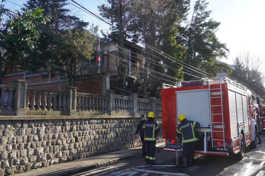 Gori rezidencija hrvatskog veleposlanika u Beogradu