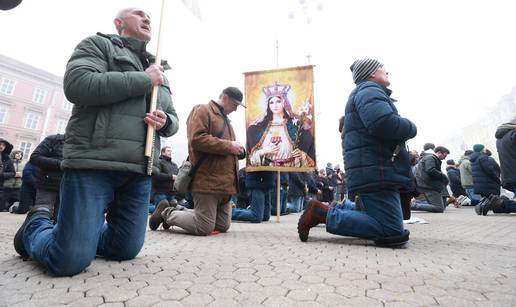 Iseljeni Hrvati klečali bi rado i u Münchenu. Pitali smo Nijemce: 'To je mizogino i nezamislivo!'