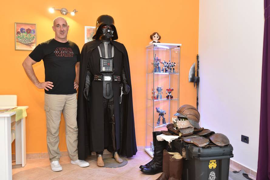 Danju je ugostitelj, noću Darth Vader: 'I ženit ću se u kostimu'
