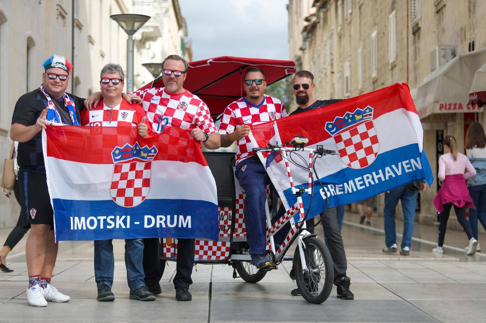 Split: Atmosfera u gradu uoÄi utakmice Hrvatska - MaÄarska