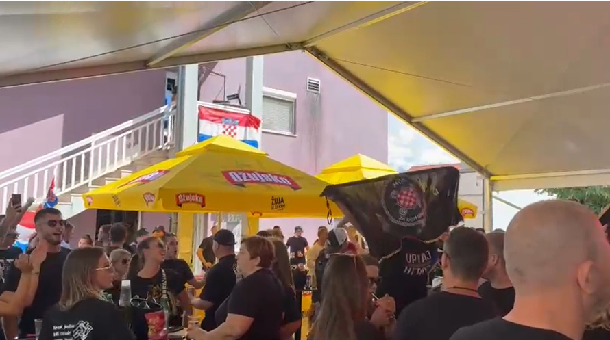 Završio je veliki koncert Marka Perkovića Thompsona u Sinju