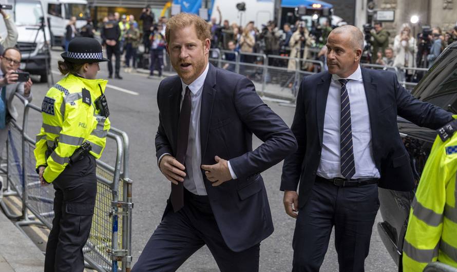 London: Princ Harry stiže na Visoki sud