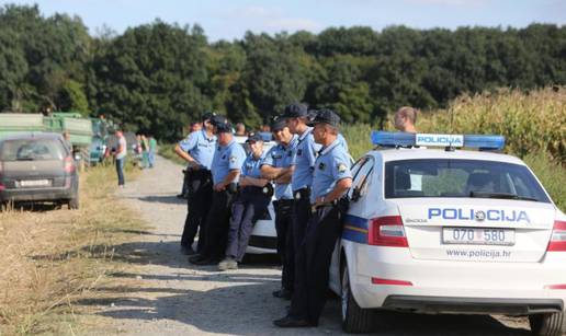 Sukobili se zbog njive: Policija uhitila 20-ak poljoprivrednika