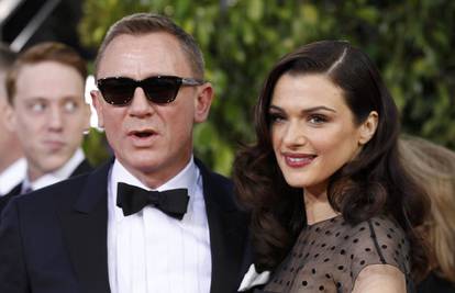 Opet zajedno: James Bond sa ženom glumi na Broadwayu