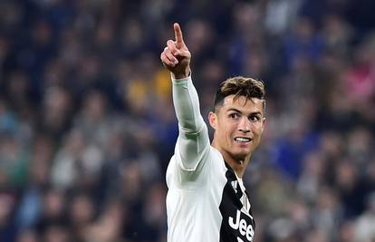 Cristiano Ronaldo Torinu oteo pobjedu u gradskome derbiju