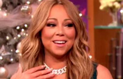 Hitna pomoć odvezla Mariah Carey na infuziju u bolnicu